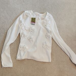 NWT Chic White Floral Long Sleeve Top